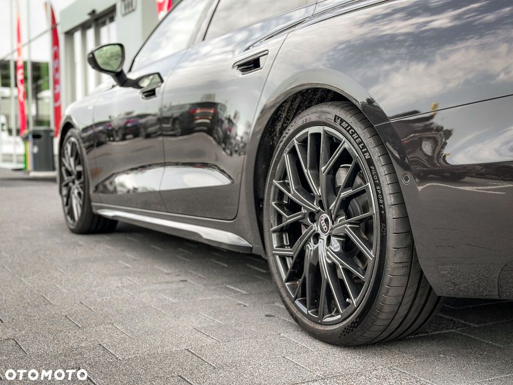 Audi A6 Avant - 10