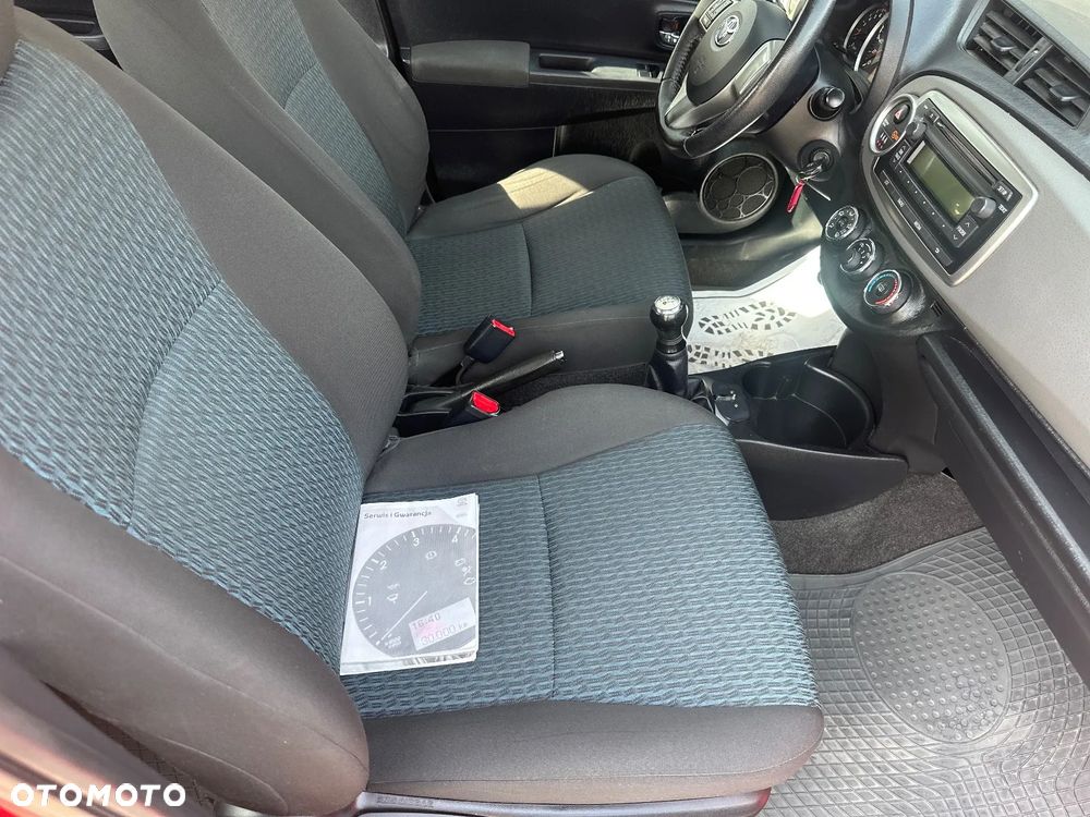 Toyota Yaris 1.0 Terra - 22