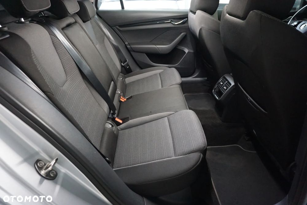 Skoda Octavia 1.0 TSI e-TEC DSG Style - 38