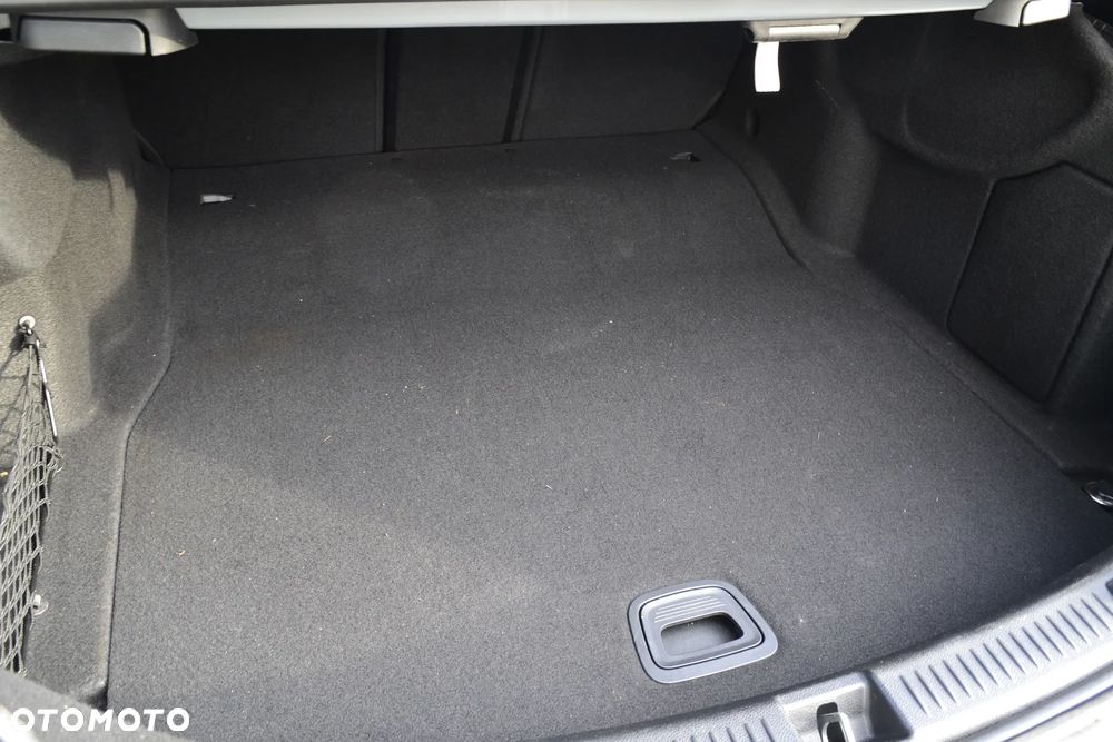 Mercedes-Benz Klasa E 200 d 9G-TRONIC Avantgarde - 25