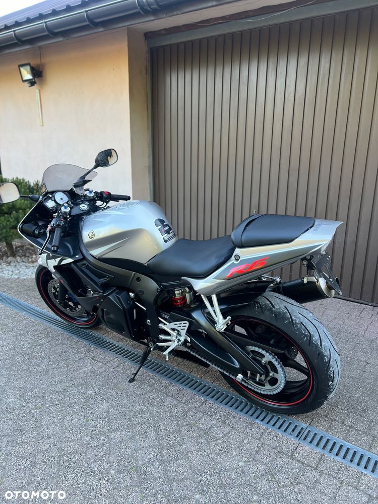 Yamaha R6 - 19