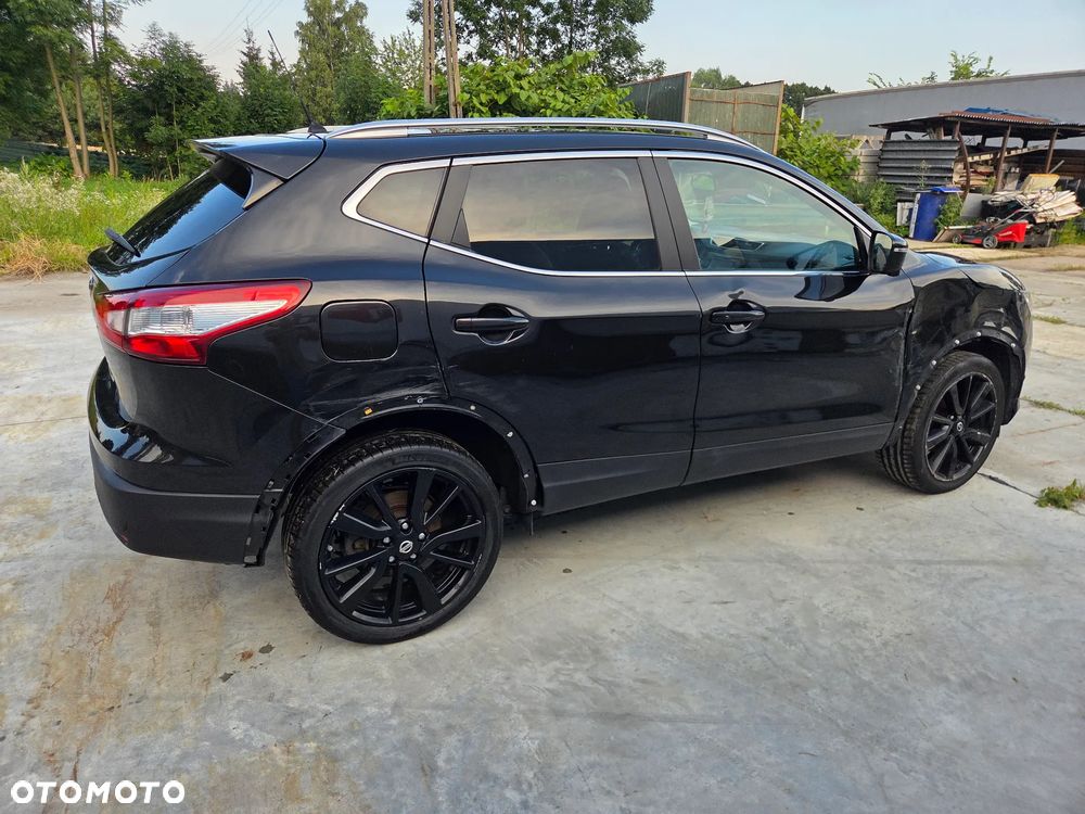 Nissan Qashqai 1.6 DCi N-Connecta - 9