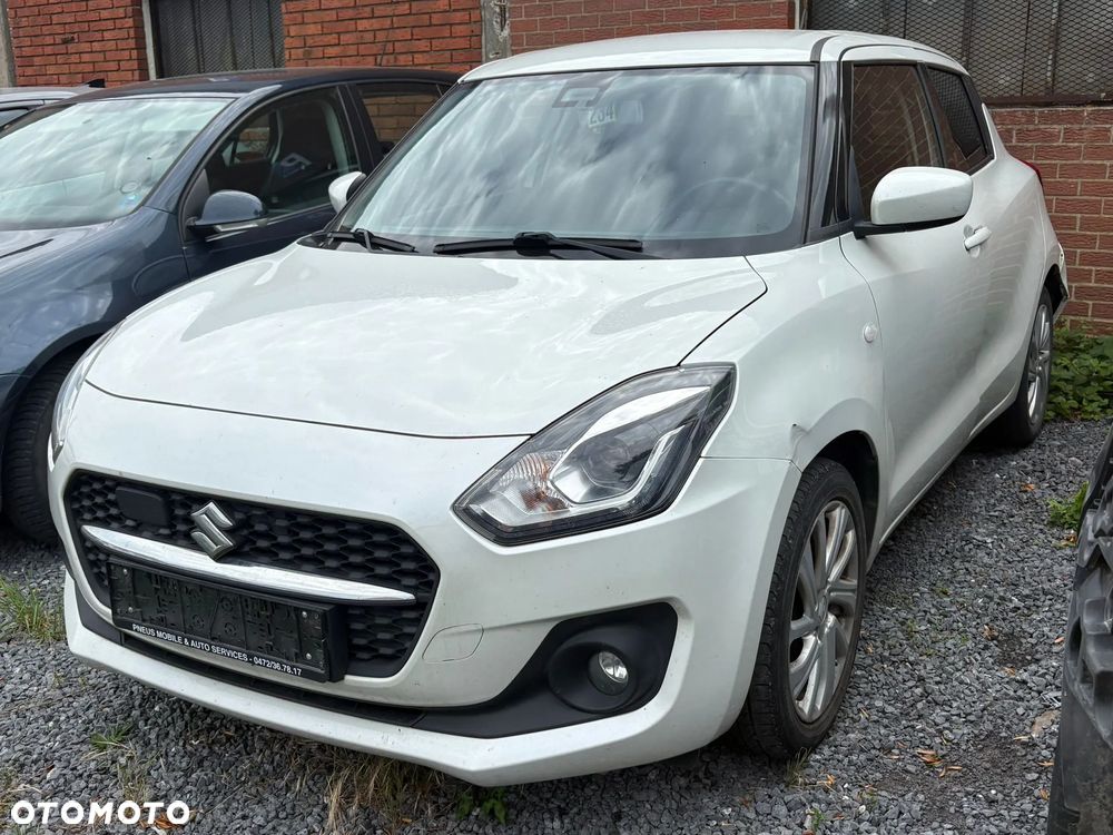 Suzuki Swift - 1