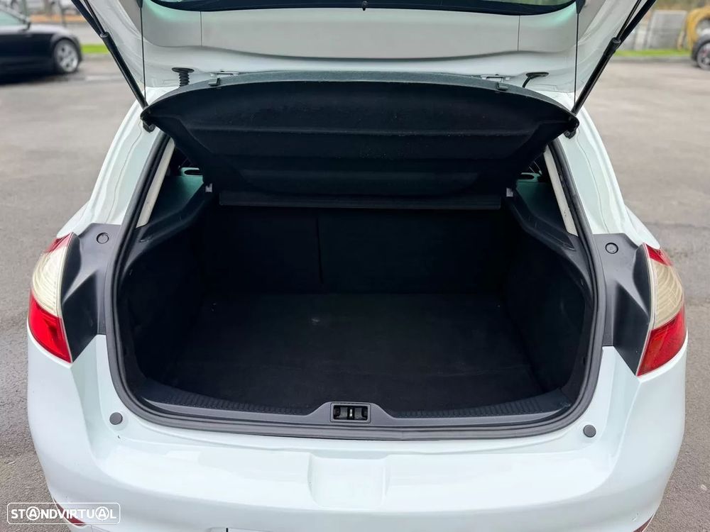 Renault Mégane 1.5 dCi GT Line EDC - 10