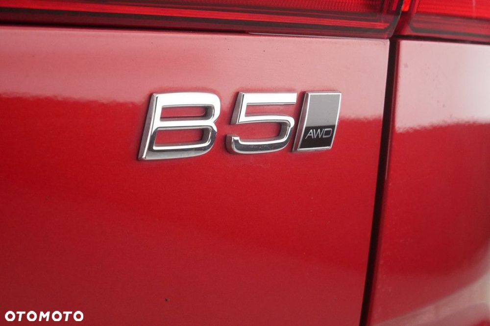 Volvo XC 60 B5 B AWD Plus Bright - 35