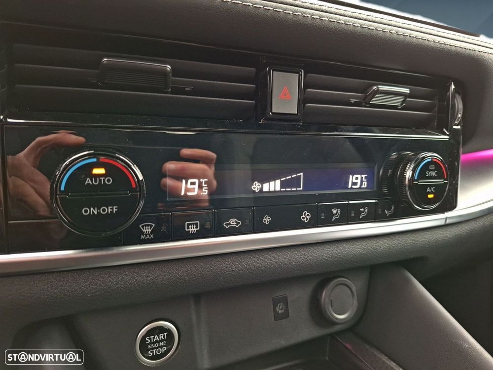 Nissan Qashqai 1.3 DIG-T Advance Two Tone Xtronic - 23