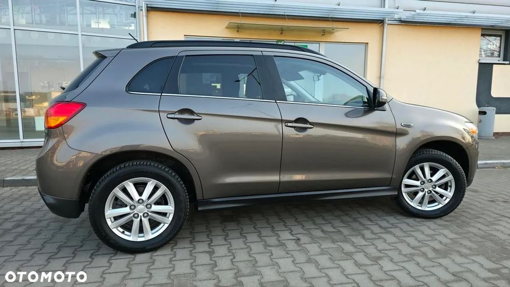 Mitsubishi ASX 1.8 DID Instyle NAVI AS&G - 25