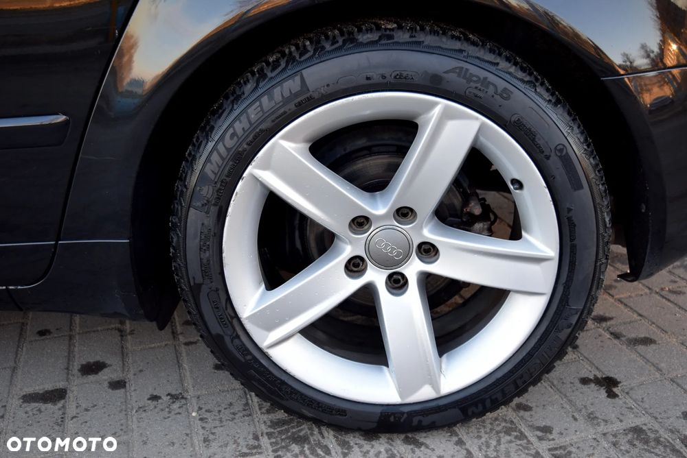 Audi A4 Avant 1.8 T multitronic - 21