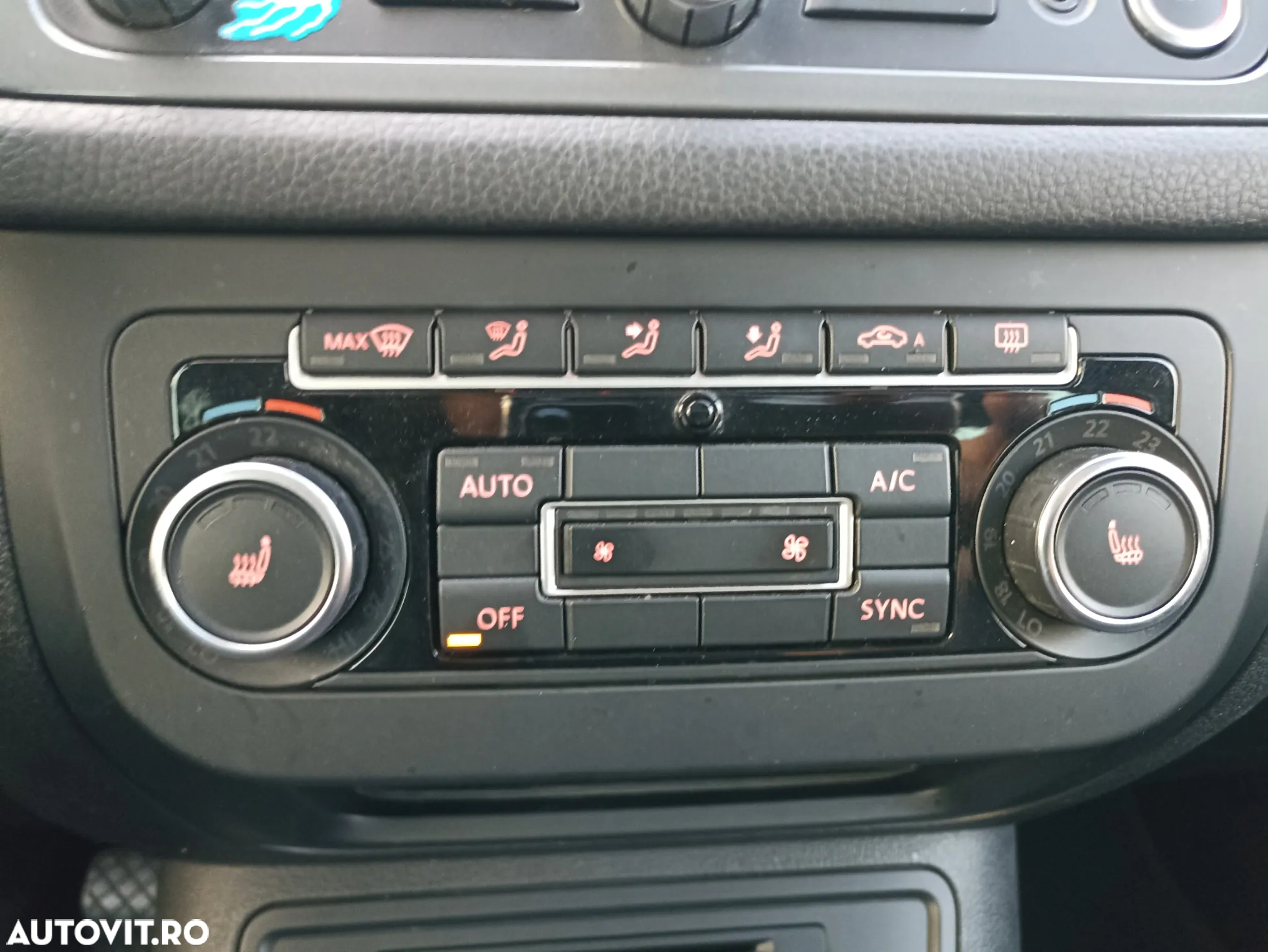 Volkswagen Tiguan 2.0 TDI BMT Sport & Style - 9