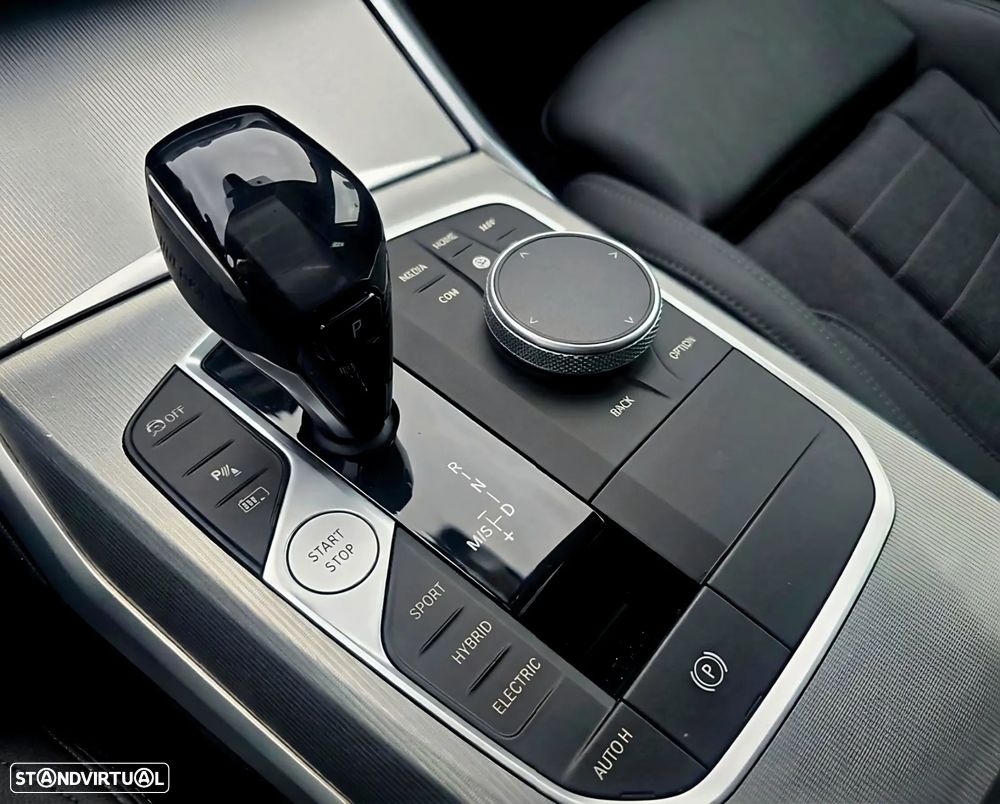 BMW 330 e Line Sport Auto - 10