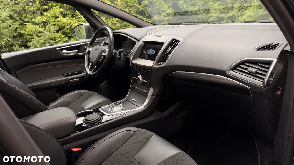 Ford S-Max 2.0 EcoBlue ST-Line - 28