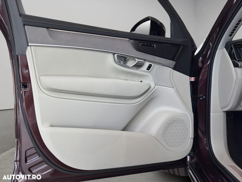 Volvo XC 90 - 11