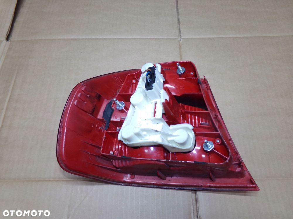 lampa prawa tył tylna wkład bmw e90 sedan europa - 4