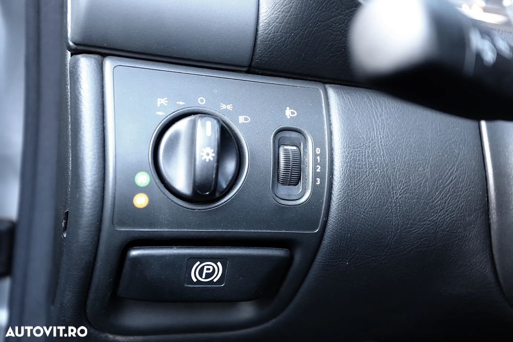 Mercedes-Benz CLK ver-cabrio-200-kompressor-automatik-avantgarde - 15