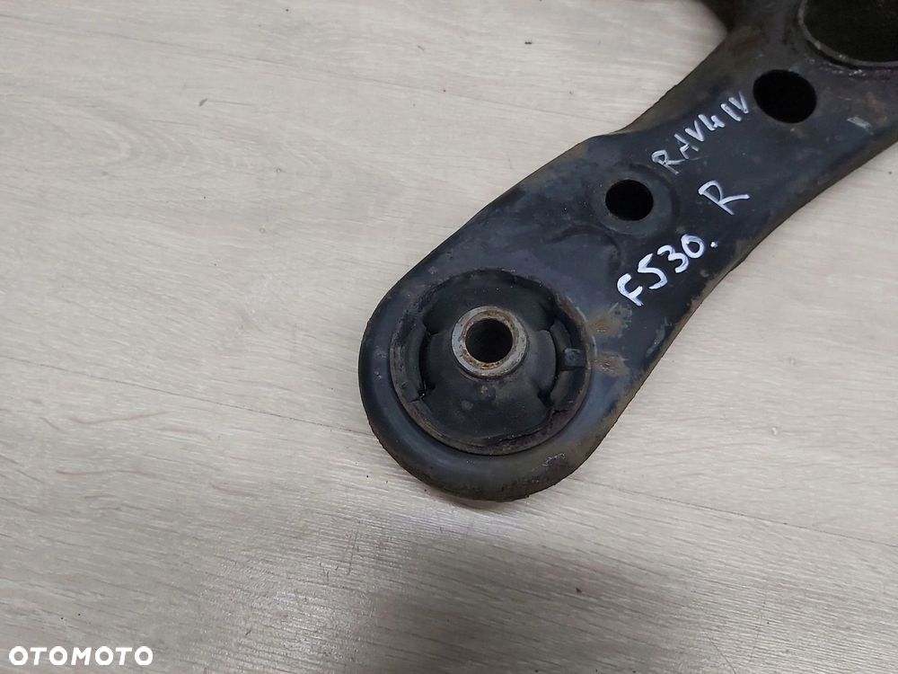 Toyota Rav4 IV XA40 13-18r wahacz przód prawy - 2