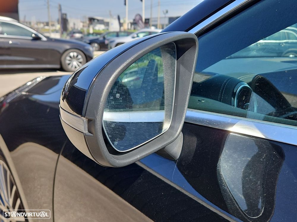 Mercedes-Benz CLA 180 d 8G-DCT Progressive - 17