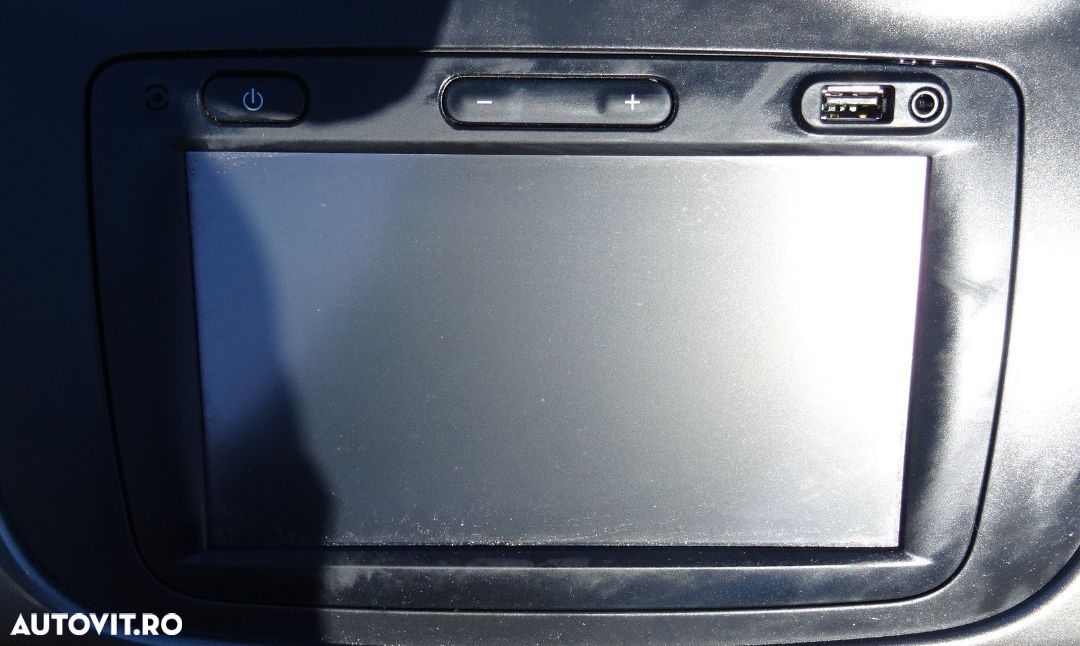 Navigatie Dacia Logan 2 din 2014 - 1