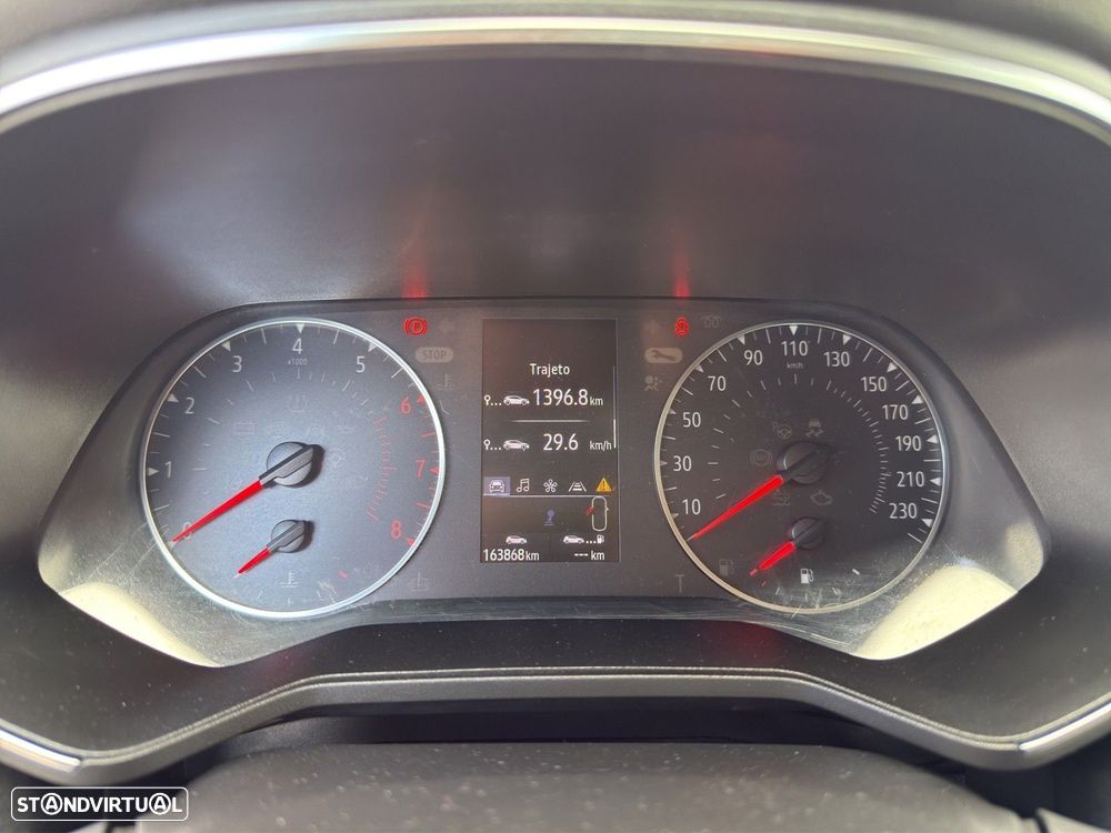 Renault Clio TCe 100 BUSINESS EDITION - 9