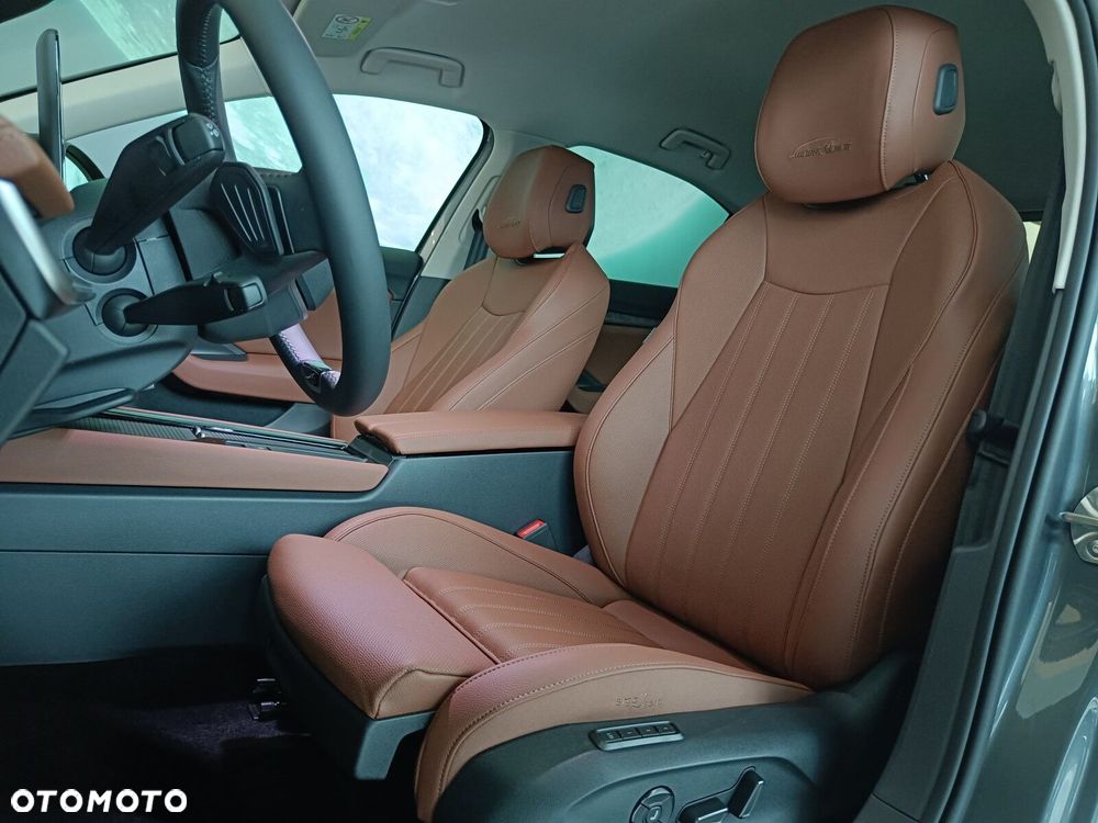 Skoda Superb 2.0 TDI SCR 4x4 L&K DSG - 9