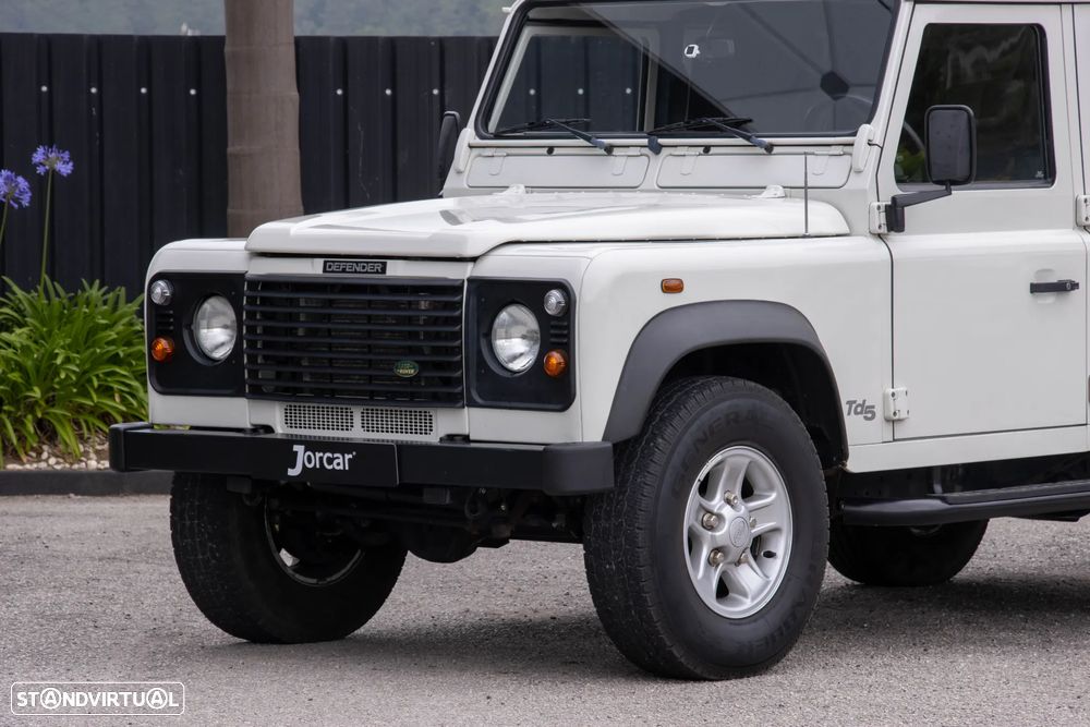 Land Rover Defender 110 2.5 Td5 E - 2