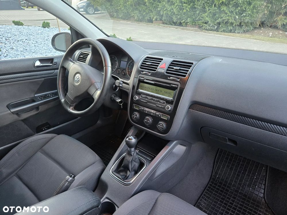 Volkswagen Golf 1.6 Edition - 28