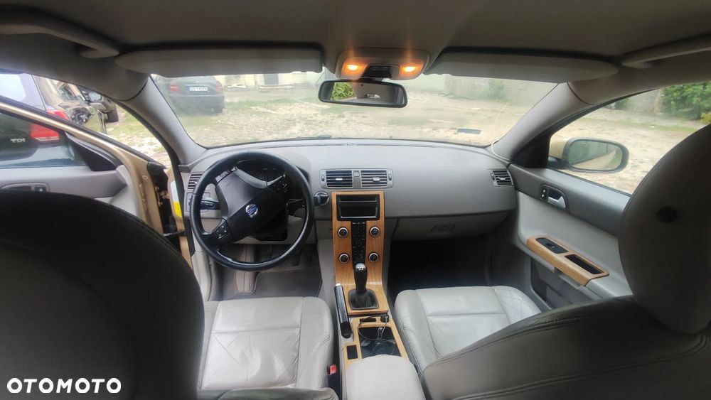 Volvo S40 1.6D DPF DRIVe Momentum - 22
