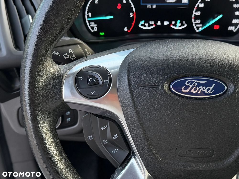 Ford Tourneo Connect 1.5 EcoBlue Titanium - 21