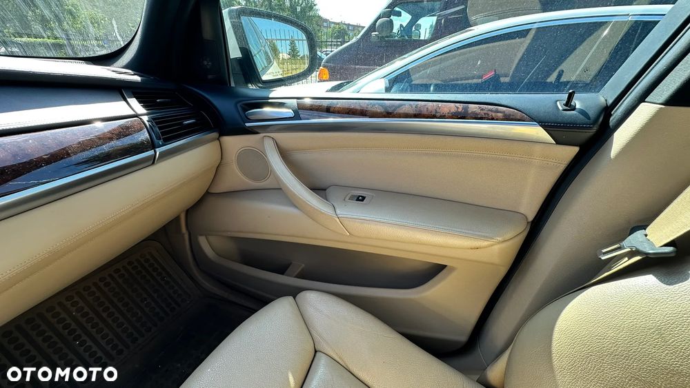 BMW X5 - 28