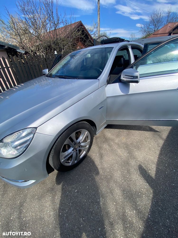 Mercedes-Benz E - 1