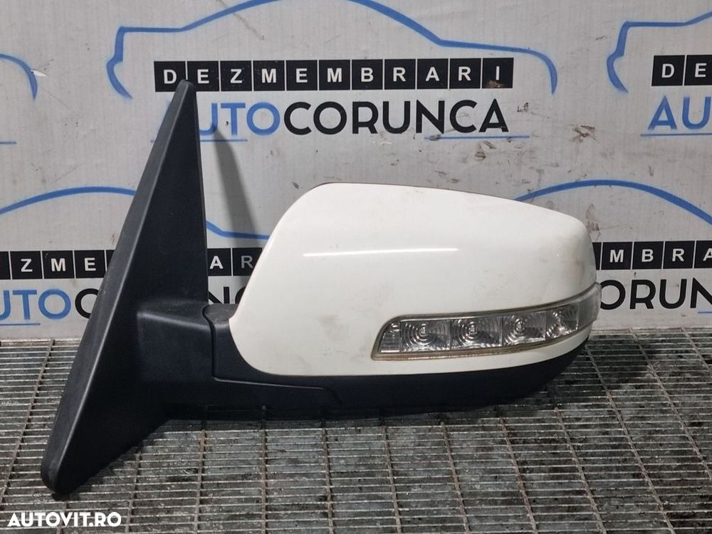 Oglinda stanga Kia Sorento II Facelift 2012 - 2014 4 Usi ALB (1176) Rabatabile - 2