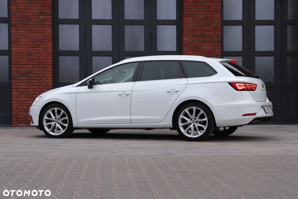 Seat Leon 2.0 TDI DSG Xcellence - 17