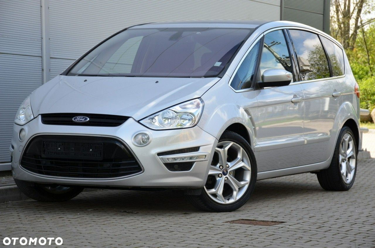 Ford S-Max - 9