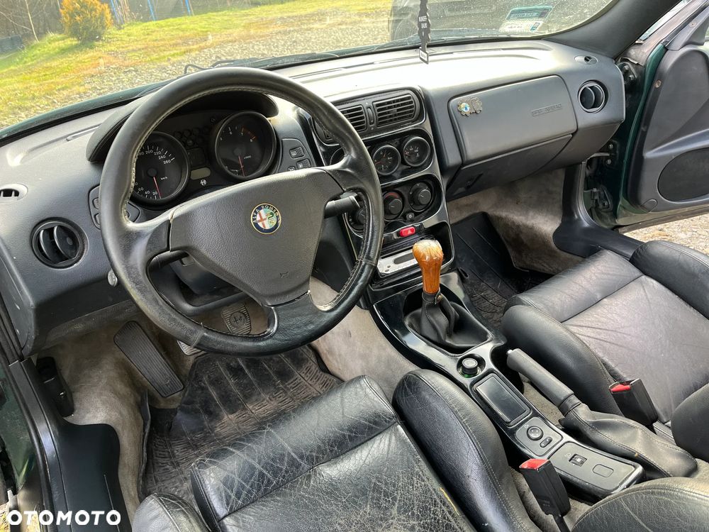 Alfa Romeo GTV 2.0 16v TSpark L - 5