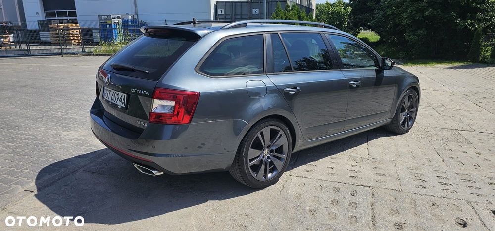 Skoda Octavia 2.0 TDI RS DSG - 7