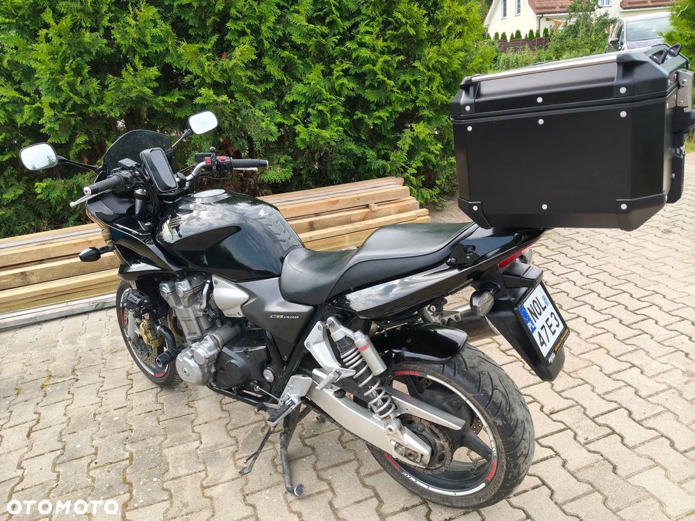 Honda CB - 8