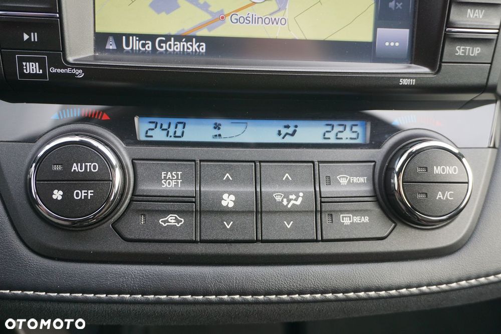 Toyota RAV4 Hybrid Selection 4x2 - 12