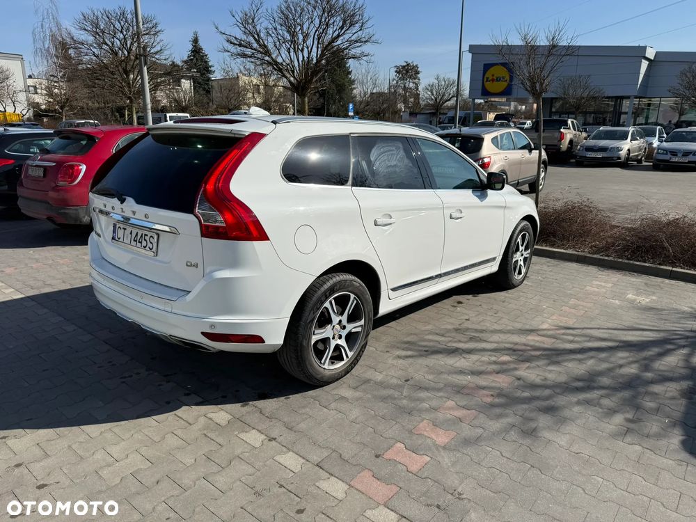 Volvo XC 60 D4 Drive-E Summum - 3
