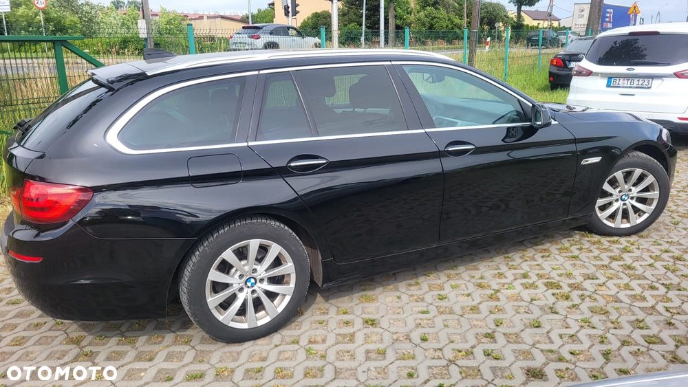 BMW Seria 5 520d Touring - 17