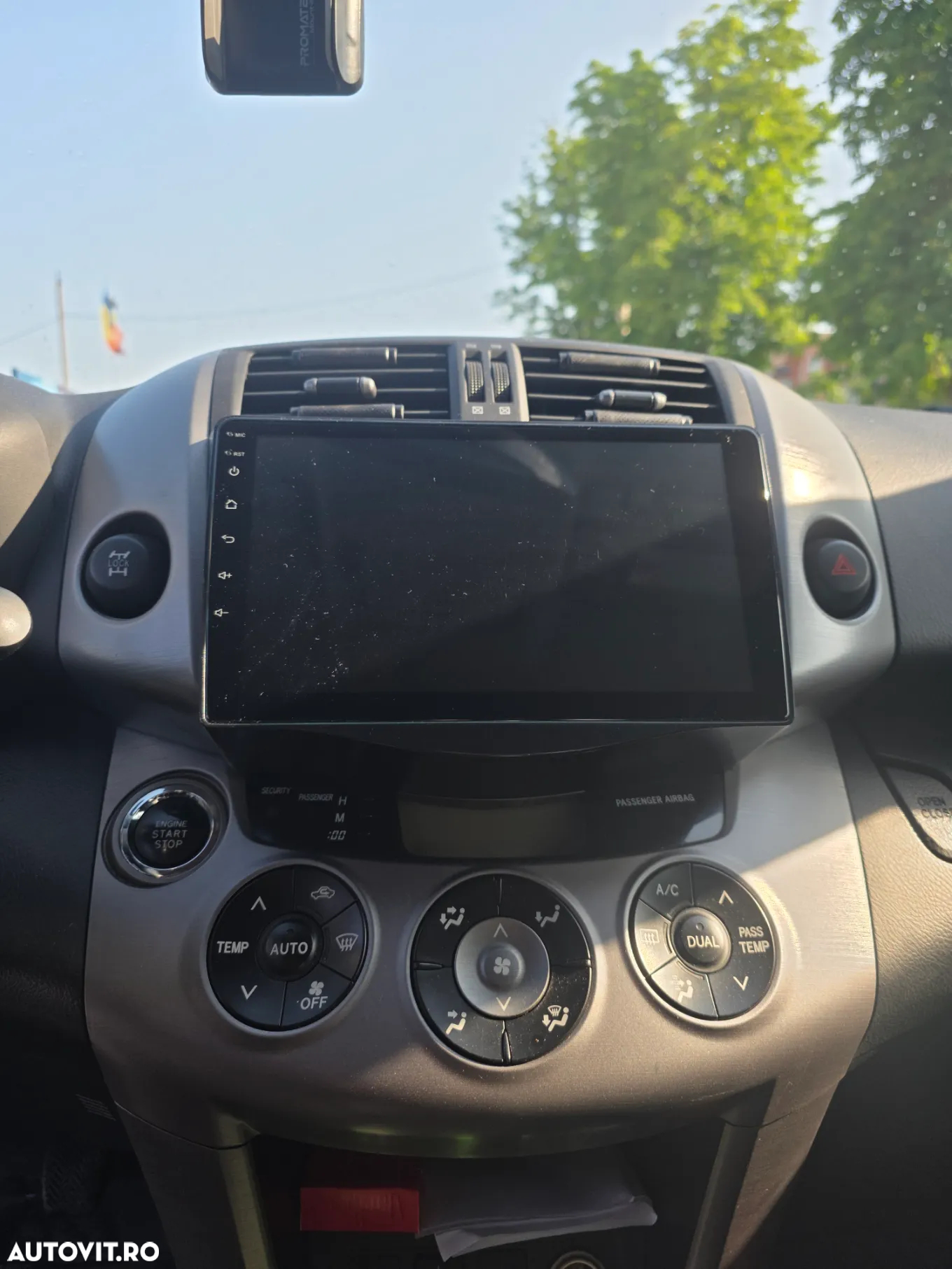 Toyota RAV4 - 7