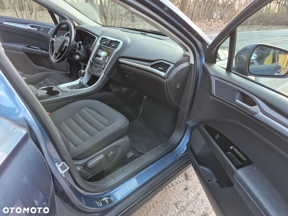 Ford Mondeo 2.0 TDCi Ambiente - 18