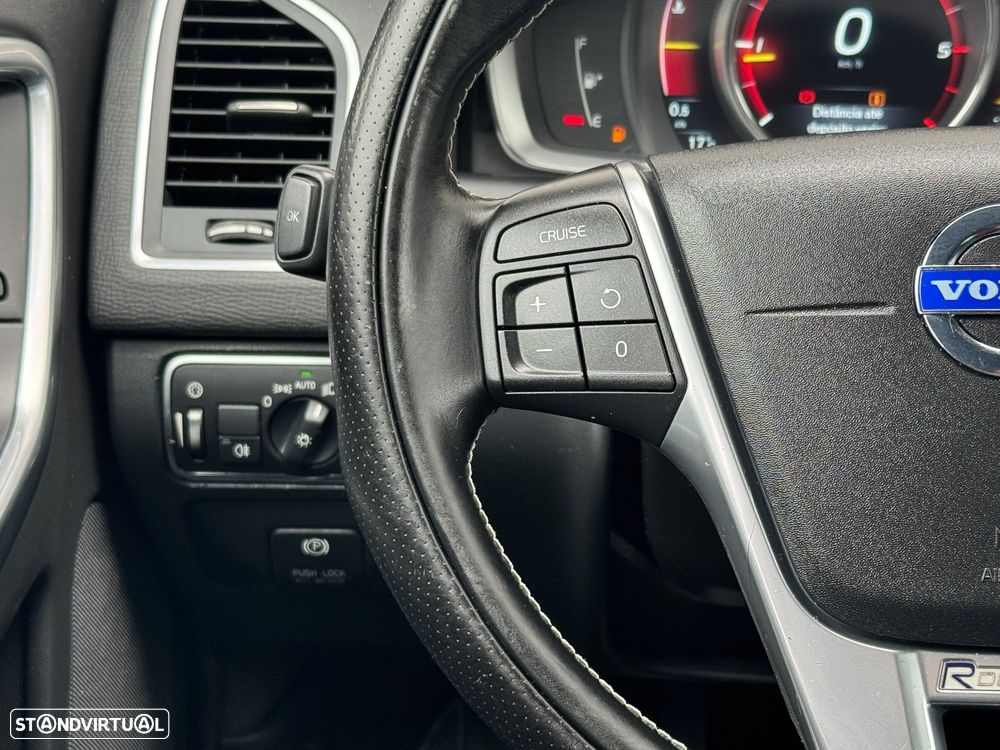 Volvo XC 60 2.0 D4 R-Design - 20