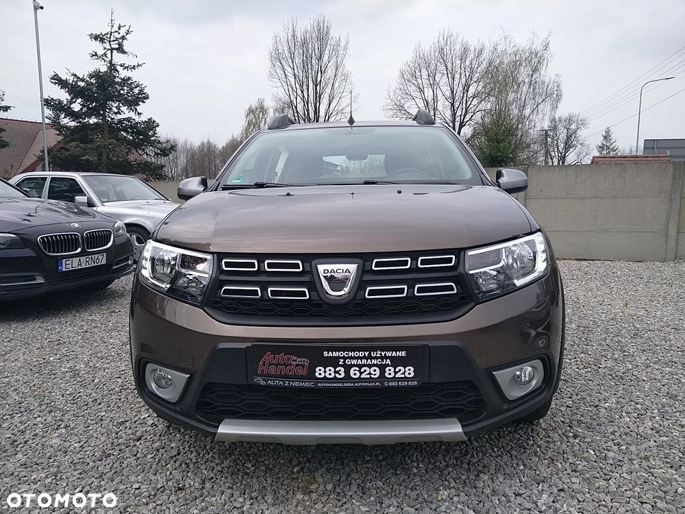 Dacia Sandero Stepway TCe 90 (S&S) Celebration - 2
