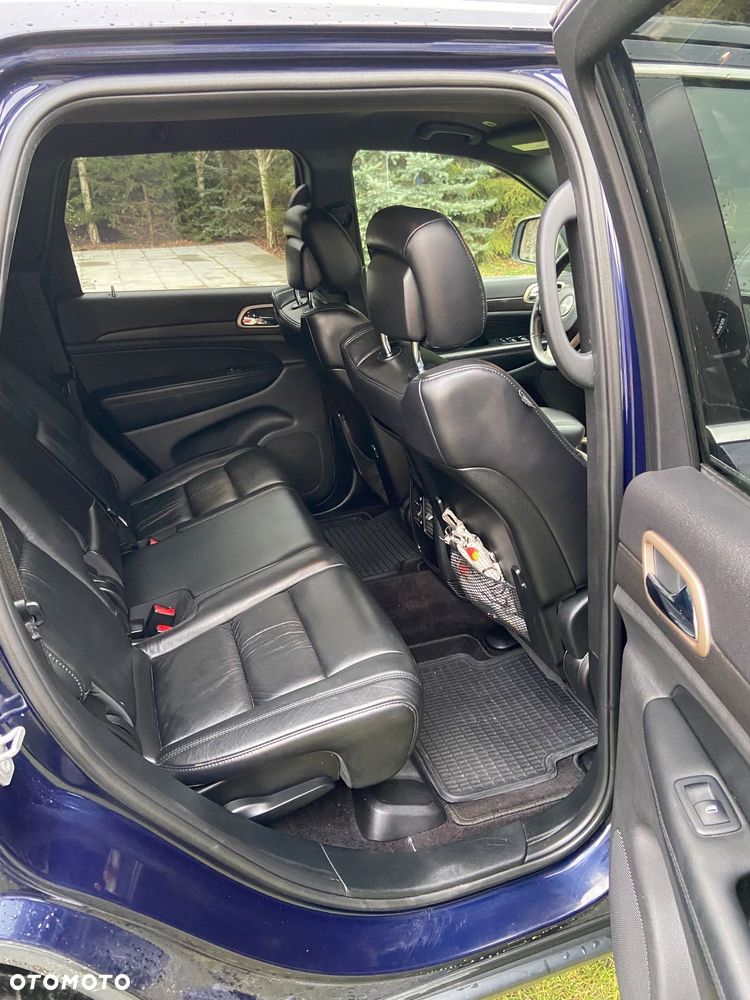 Jeep Grand Cherokee - 14