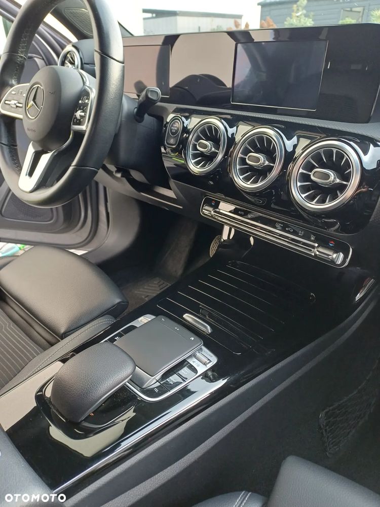 Mercedes-Benz Klasa A 220 d 8G-DCT - 14