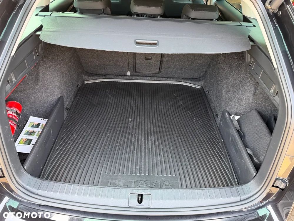 Skoda Octavia 2.0 TDI Ambition - 28