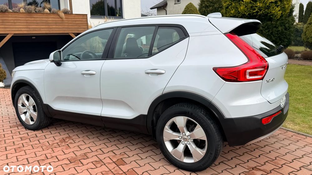 Volvo XC 40 T2 Essential - 19