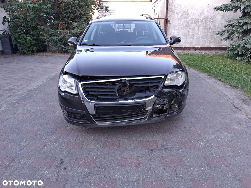 Volkswagen Passat - 5