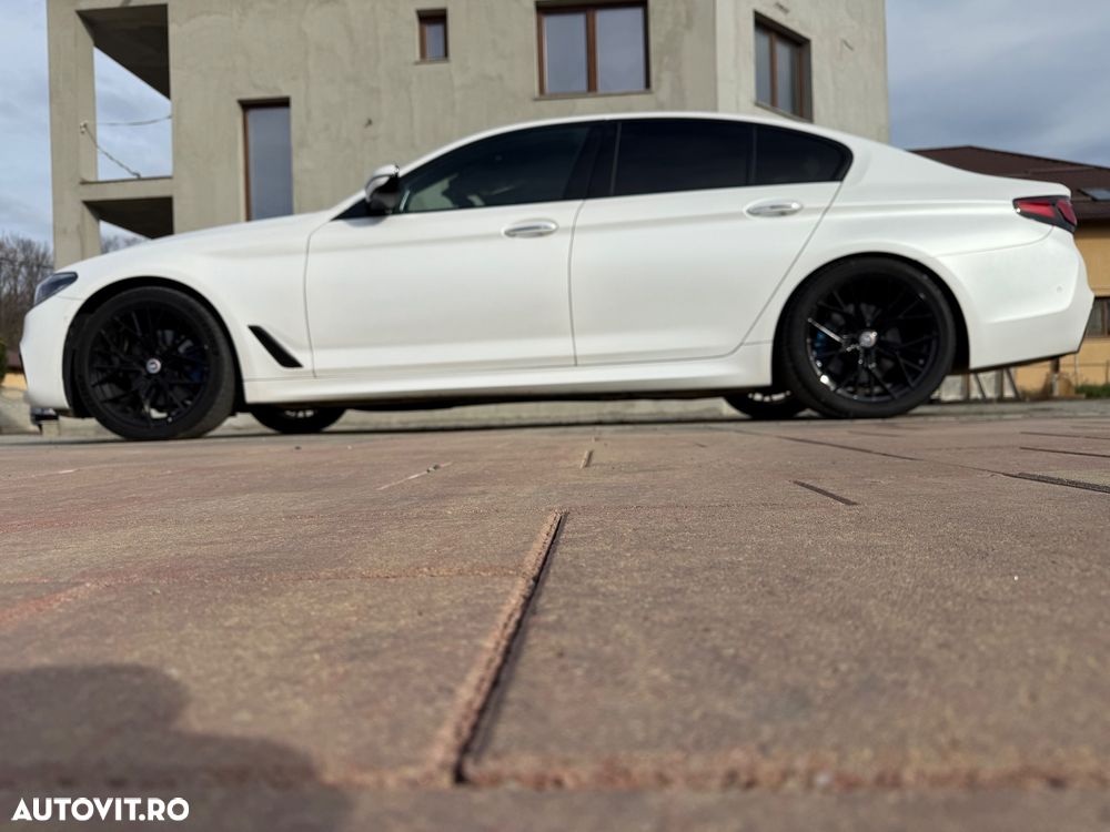 BMW Seria 5 520d AT - 15