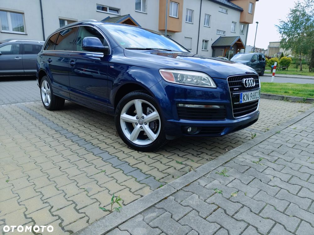 Audi Q7 3.6 FSI Quattro Tiptronic - 1