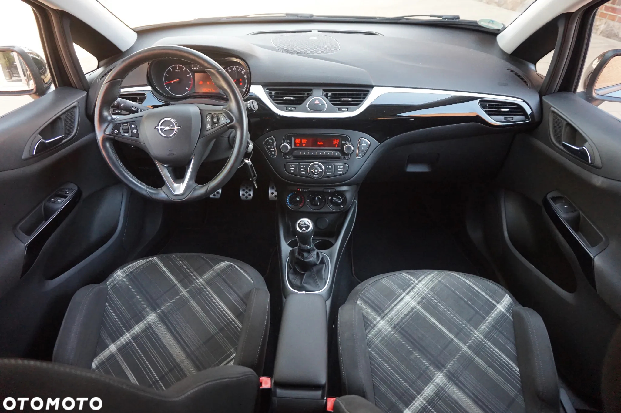 Opel Corsa 1.4 Cosmo - 10